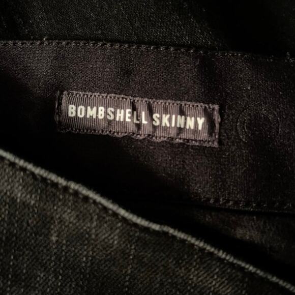 Torrid Bombshell Skinny Premium Jeans Size 24S Black Stretch Denim Sculpting Fit - Picture 7 of 8